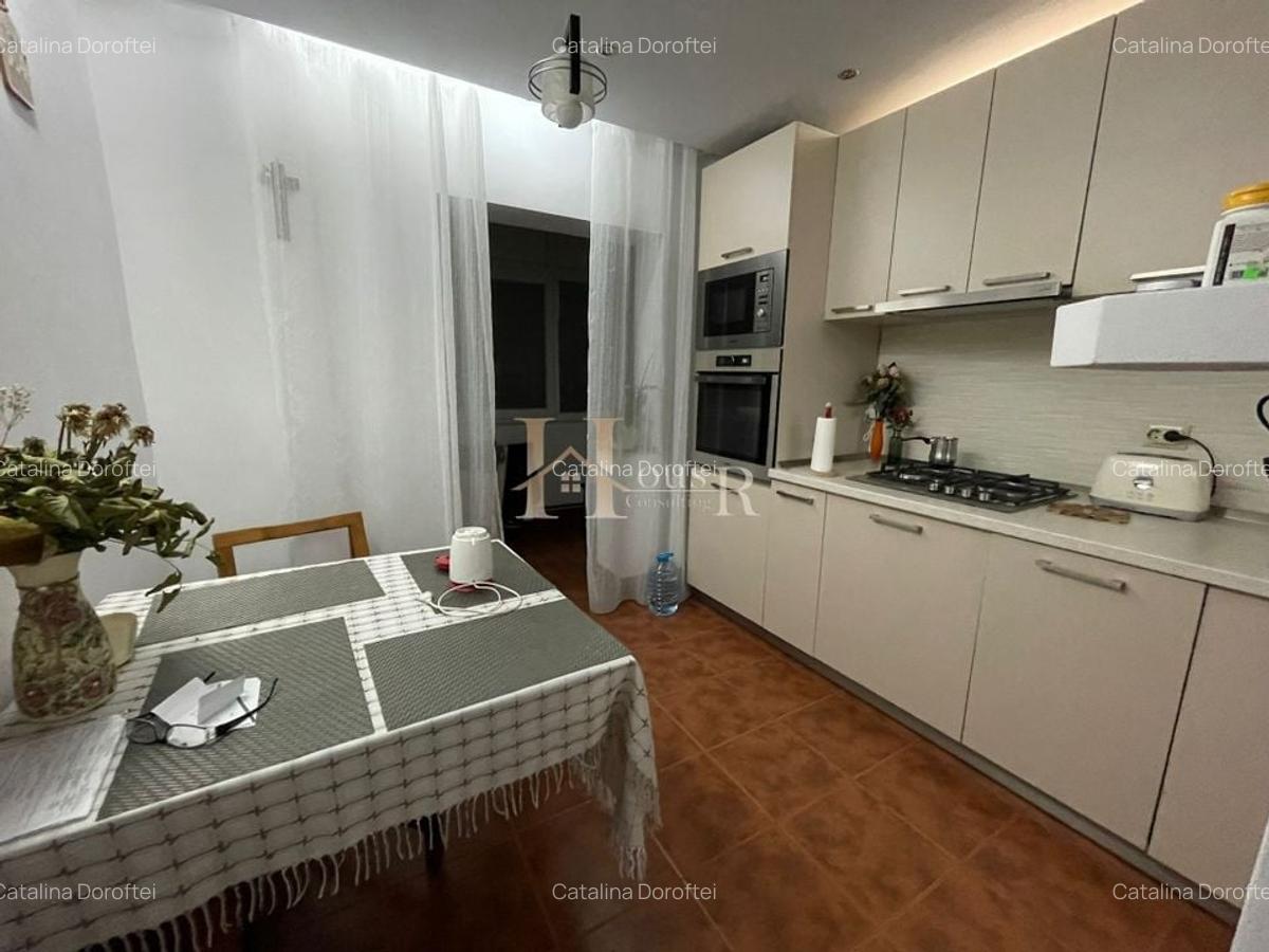 3 camere in Soarelui. Decomandat. Centrala proprie. - 12