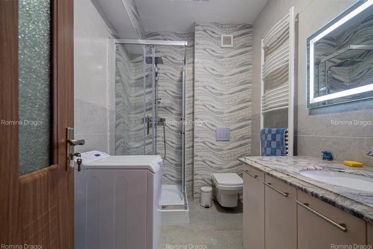 Apartament cu 3 camere decomandat în Tractorul - 8