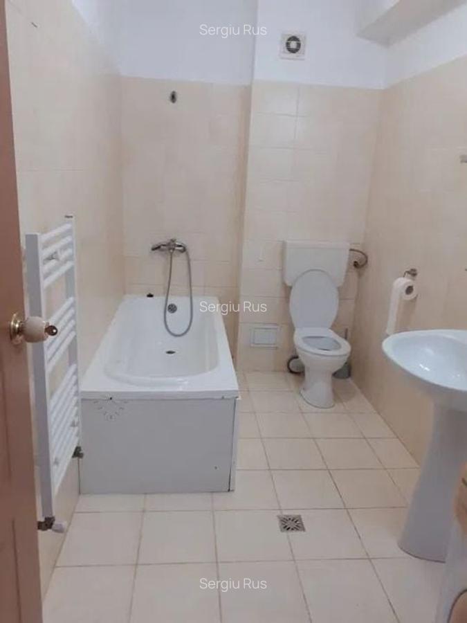 Apartament cu 2 camere semidecomandat, mobilat în Dâmbul Rotund - 4