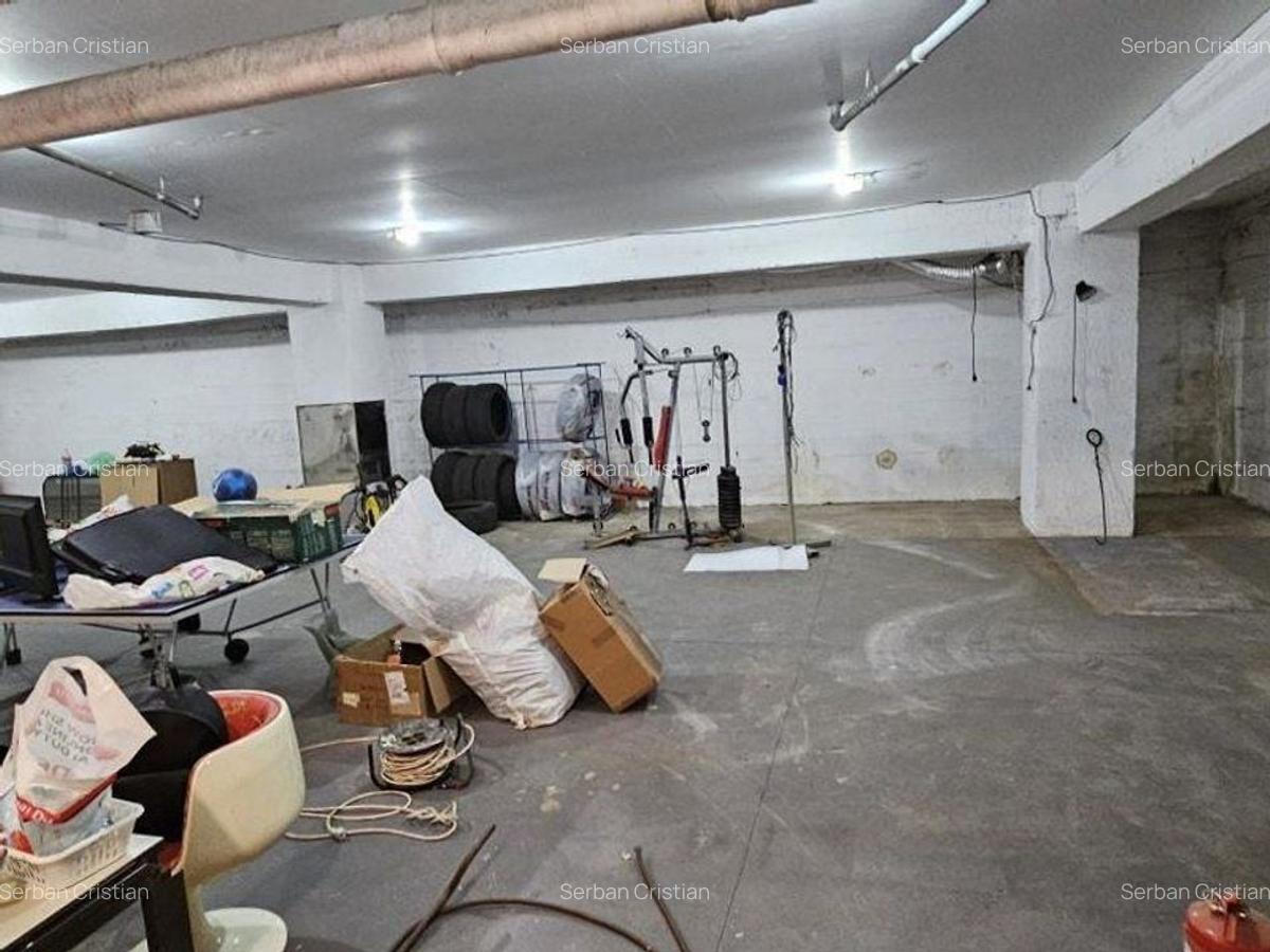 Militari spatiu subsol 272 mp - 11