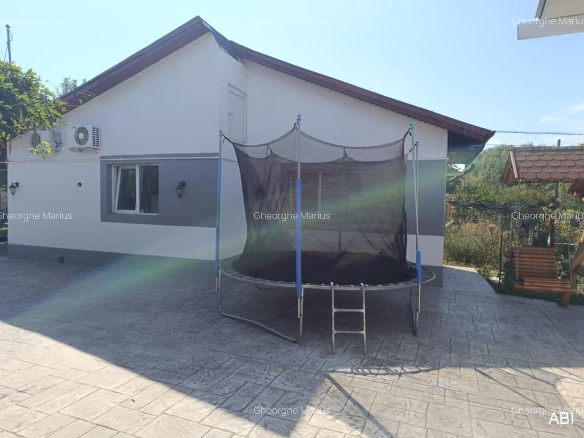 Vanzari Case / Vile Giulesti - 12