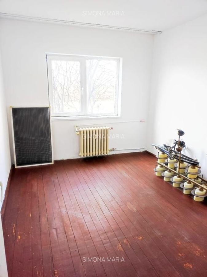 Apartament cu 3 camere decomandat în Iosia - 8