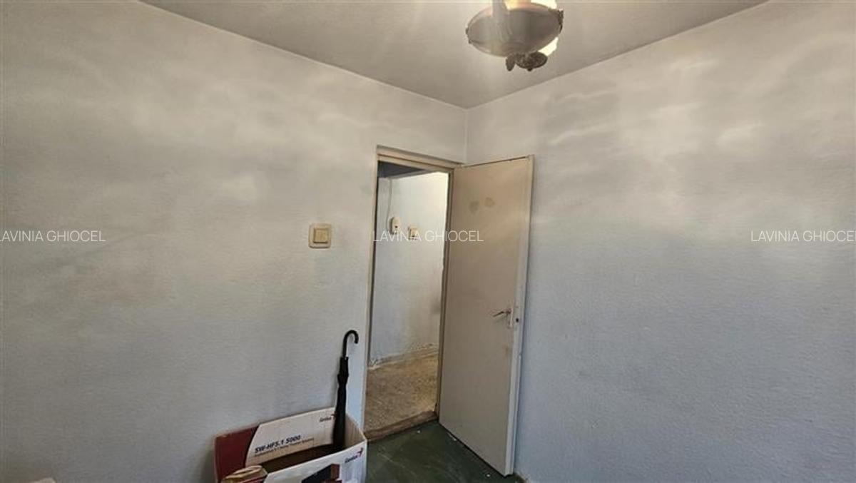 Berceni-Uioara, apartament 3 camere, bloc 4 niveluri - 5