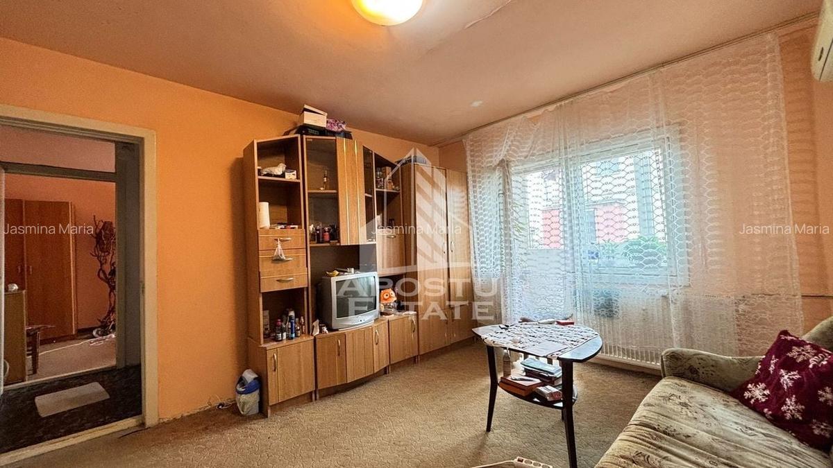 Apartament cu 2 camere in zona Sagului, bloc anvelopat - 1