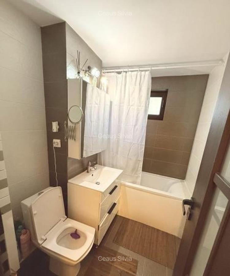 CASA DE CULTURA- 3 CAMERE DECOMANDAT,CENTRALA GAZ-MODERN-ETAJ 2-MOBILAT - 4 CASA DE CULTURA- 3 CAMERE DECOMANDAT,CENTRALA GAZ-MODERN-ETAJ 2-MOBILAT - 4