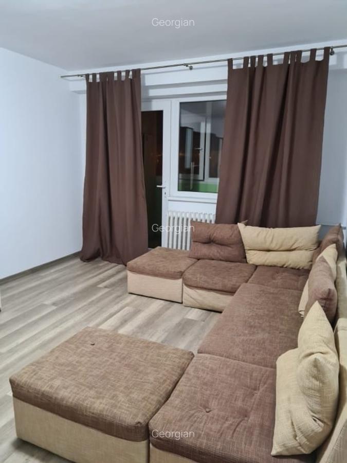 Apartament 3 camere de închiriat - 9