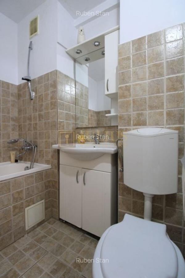 Apartament cu 3 camere semidecomandat, mobilat în Ultracentral - 8