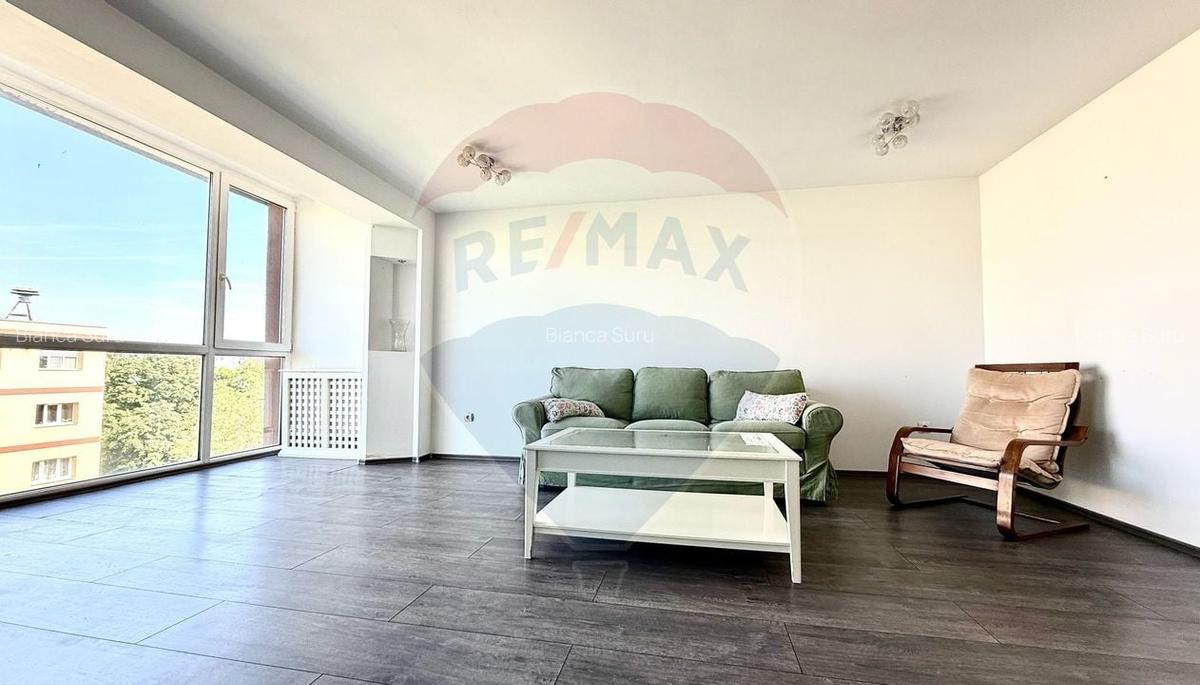 Apartament cu 3 camere de vanzare in zona Dambovita - 3