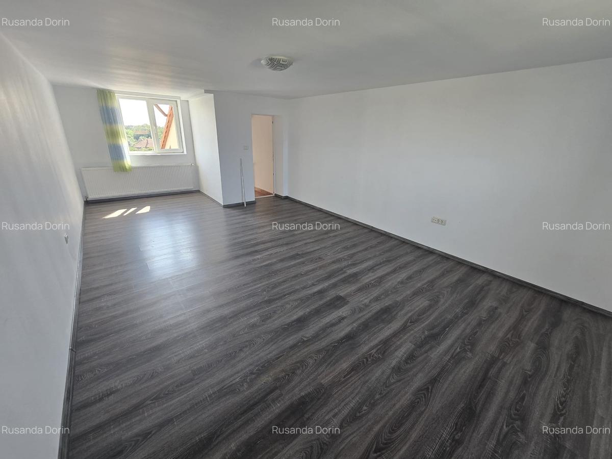 Apartament Spațios cu Curte de Închiriat în Ghiroda - Ideal pentru Familie sau B - 8
