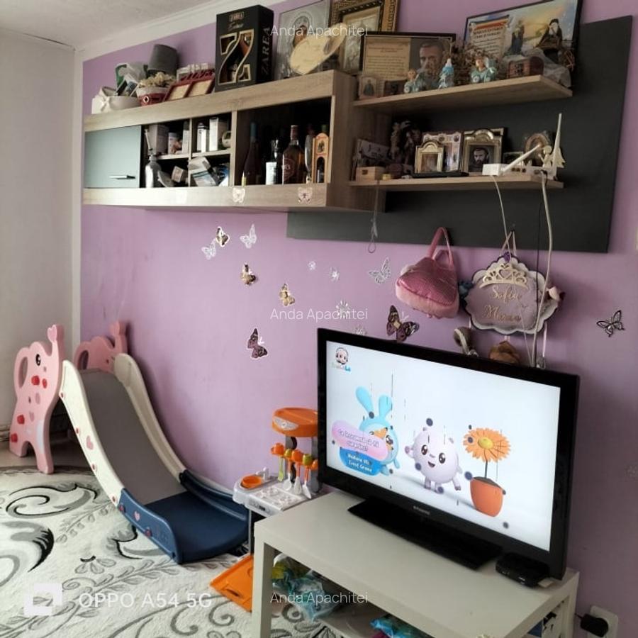 Apartament 2 camere Semidecomandat Noua - 4