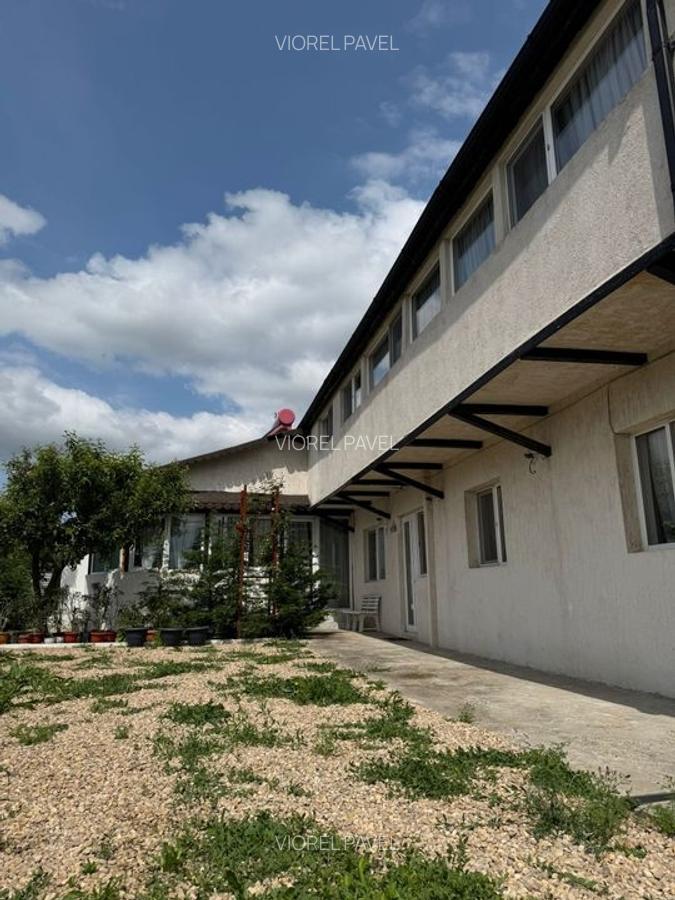 23 August - Pensiune 10 camere afacere la cheie - 30