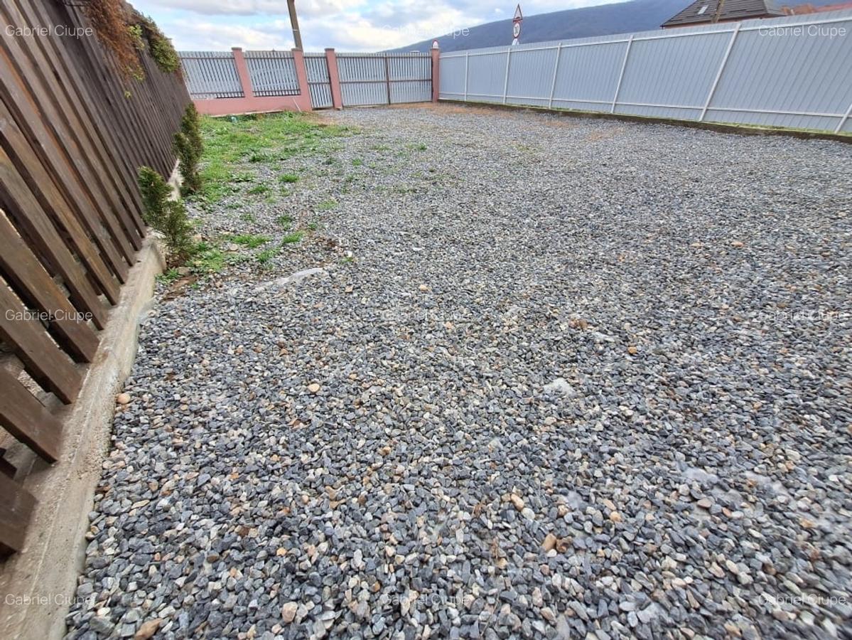 Casa individuala, 5 camere, teren 500 mp, zona centrala Gilau - 2