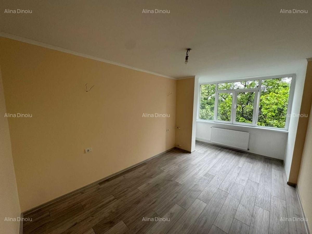 Apartament cu 3 camere semidecomandat în Titan - 4