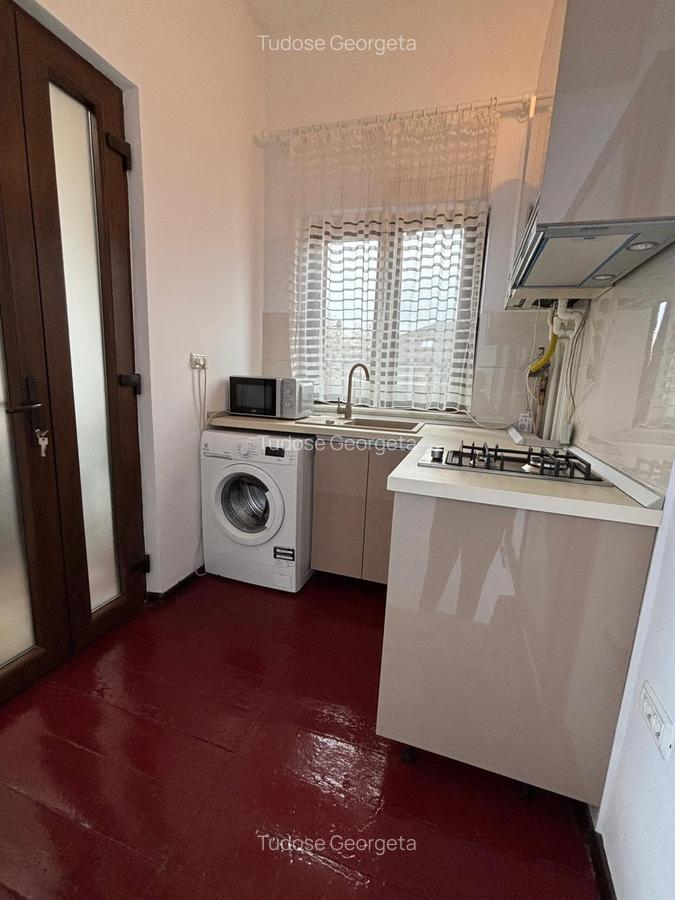 Casă cu 4 camere în Central - 6