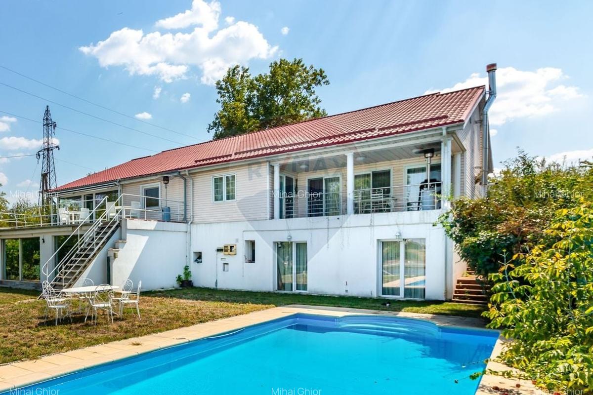 Snagov - Vila 5 camere cu semineu, piscina si iesire directa la lac - 18