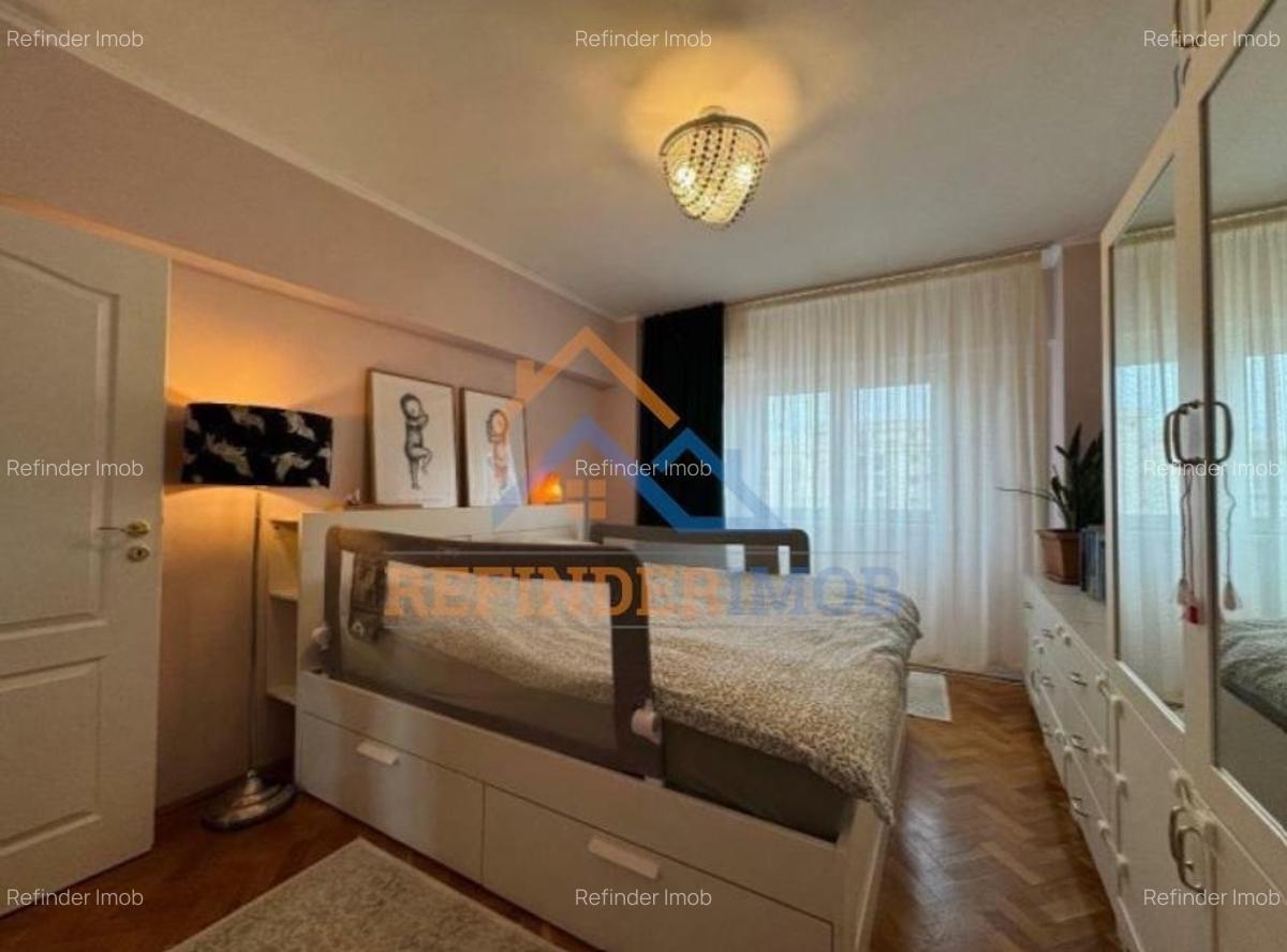 Vanzare Penthouse cu 5 camere, zona centrala - 9