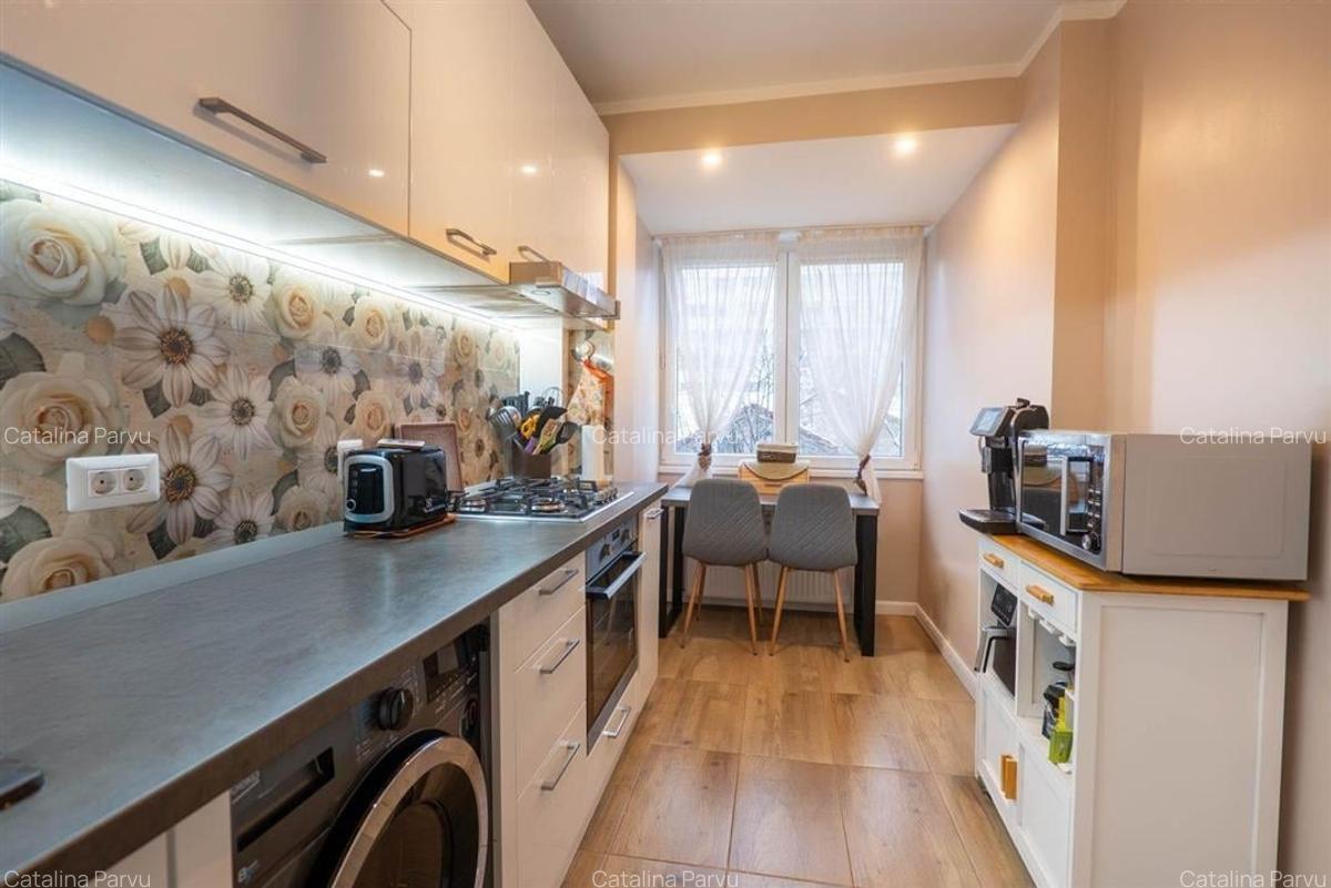 Apartament cu 2 camere semidecomandat, mobilat în P-ța Muncii - 6