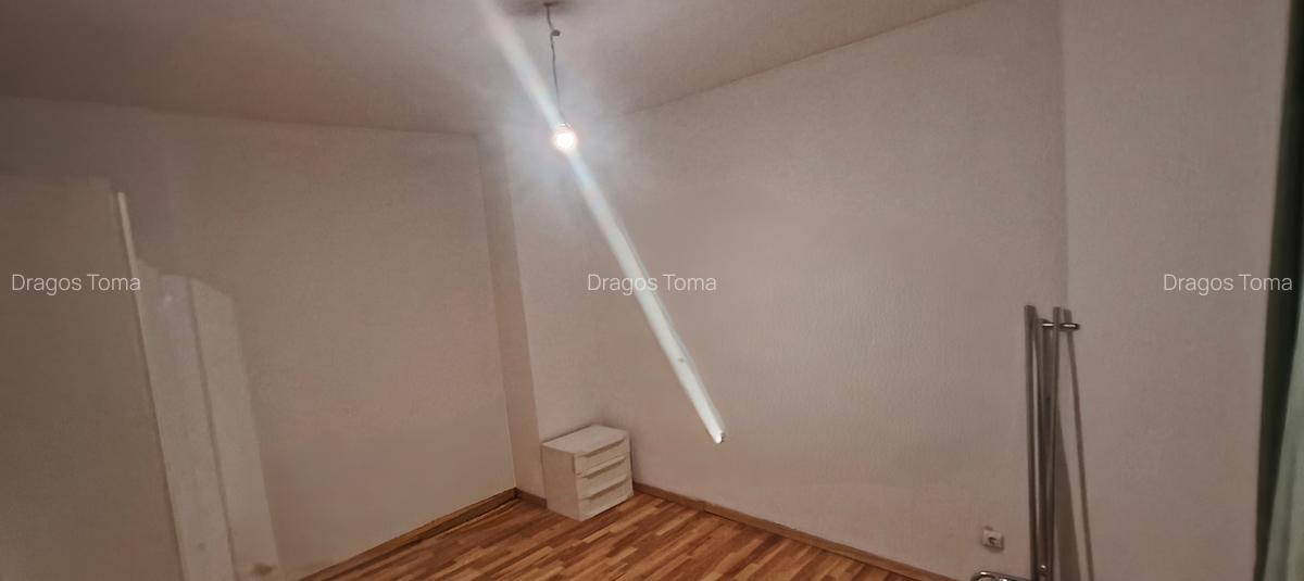 Apartament Piata Traian - 15