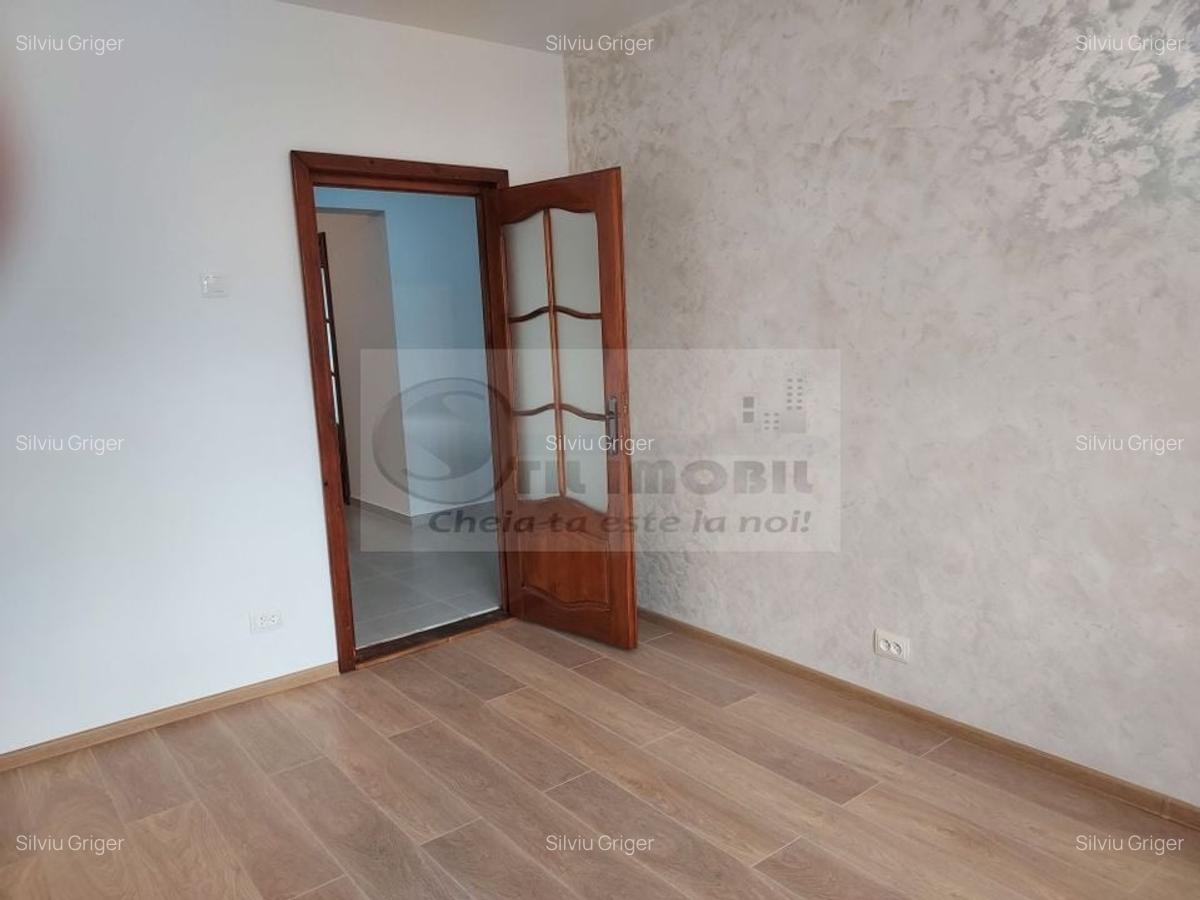 Apartament Pacurari 3 Camere Bloc 1990 | 156.000 € - 4
