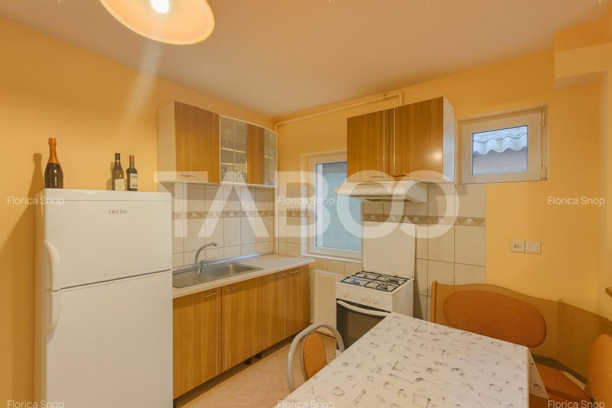 Apartament decomandat de vanzare 3 camere balcon parcare si curte - 5