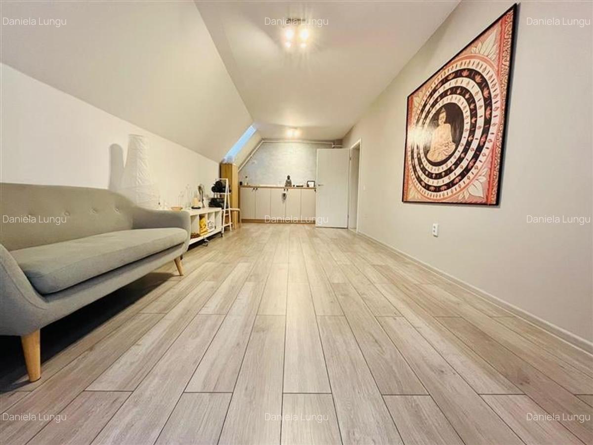 Apartament 3 camere, cu  loc de parcare si boxa, Tractorul, Brasov - 2
