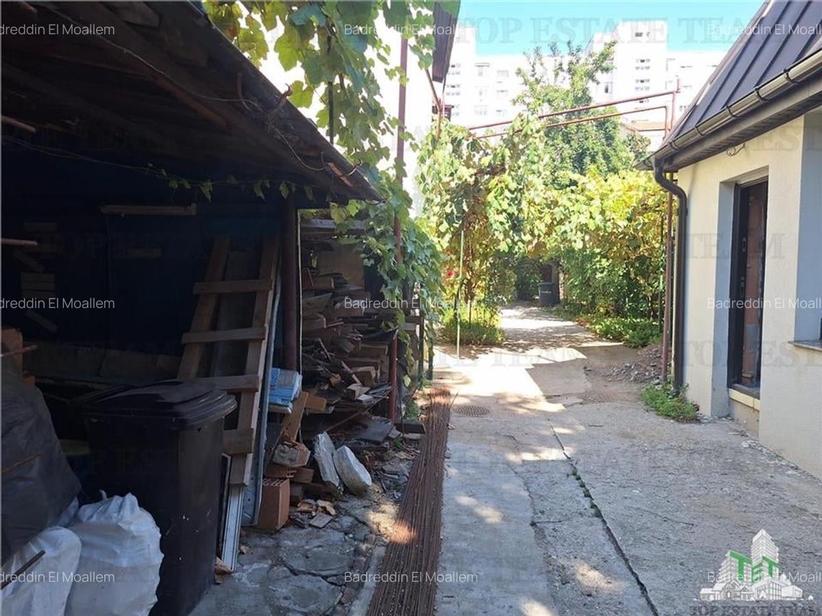 Casa curte comuna cu incalzire prin pardoseala. - 14