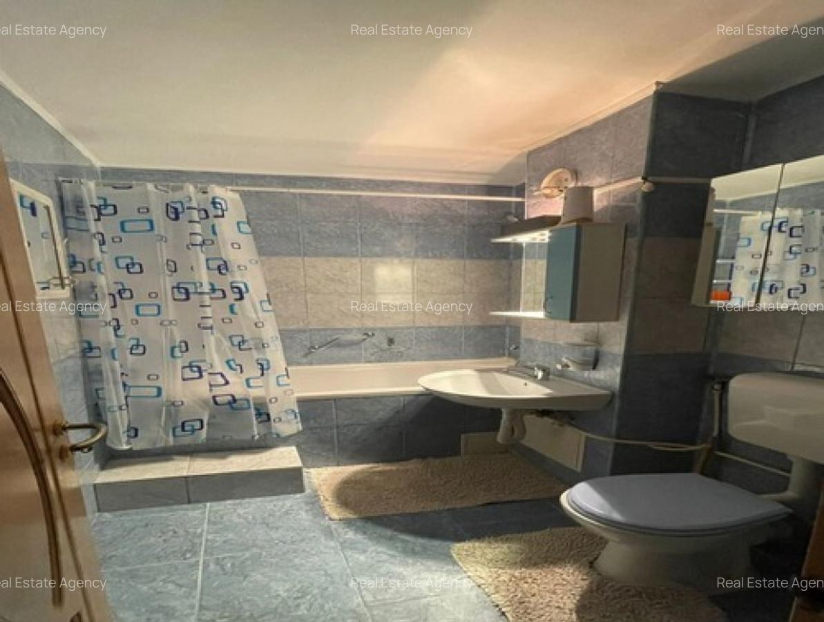 2 camere in zona Circumvalatiunii - 1