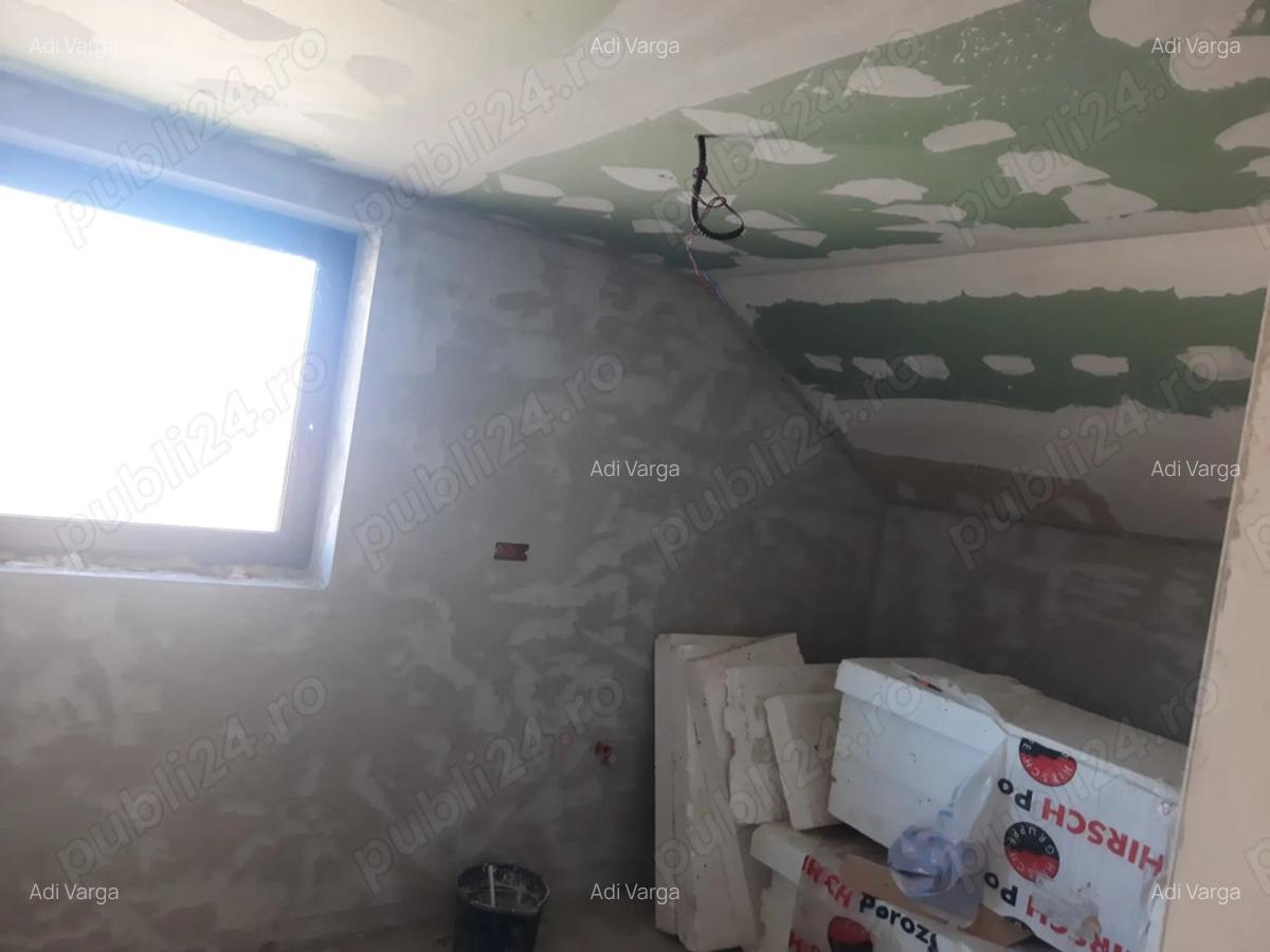 Casa de vanzare sinmartin cartie Lotus - 3