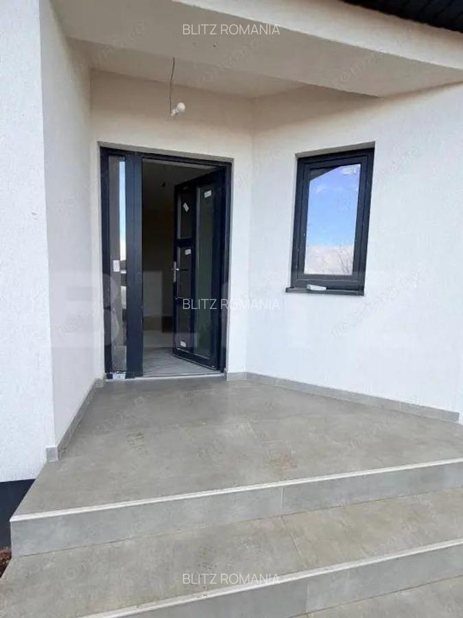 Casa de vanzare in cartierul Izvor, comuna Tarlungeni, la doar 3 km de Bra?ov - 3