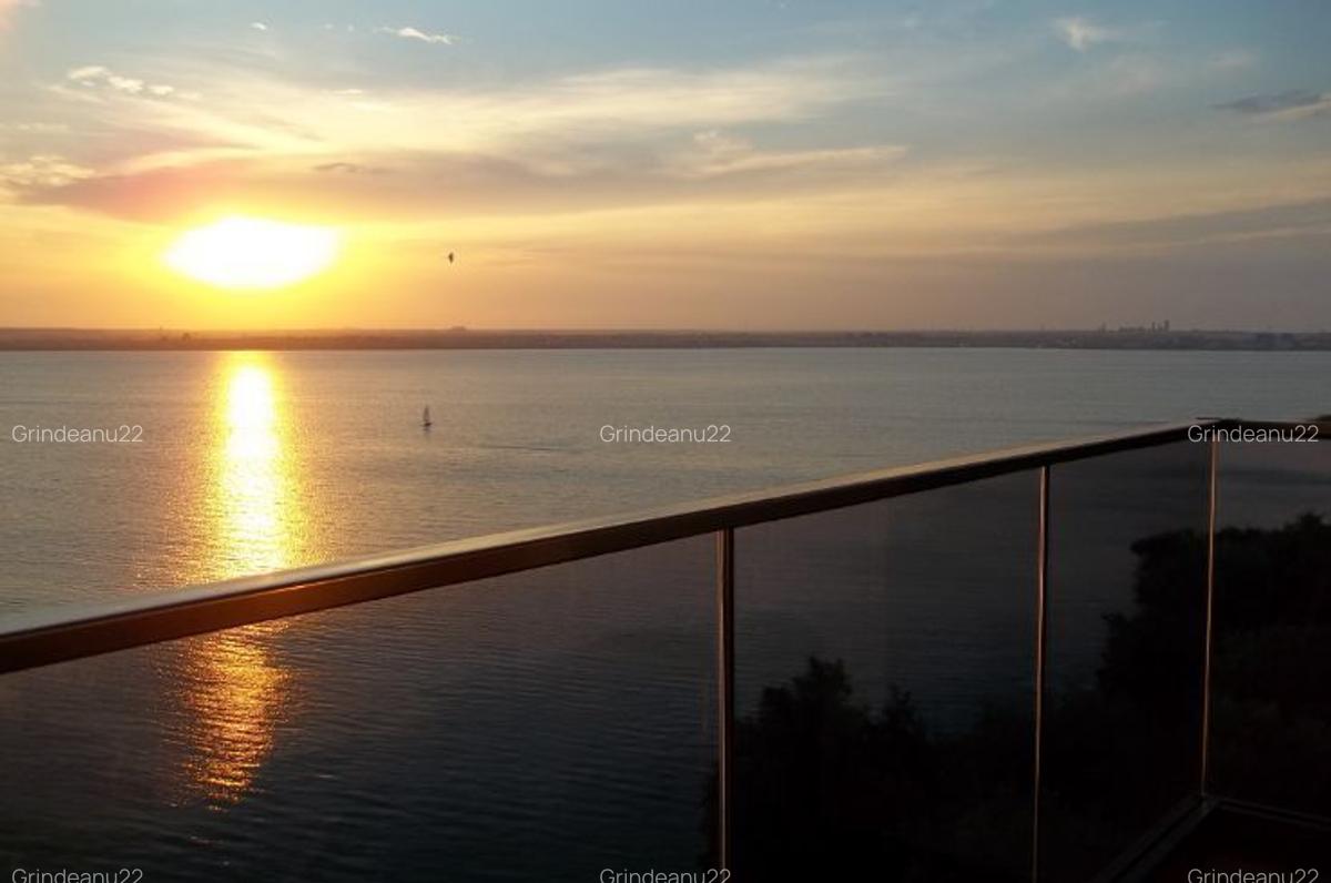Mamaia Centru cu vedere directa la mare si lac - TVA inclus - 3