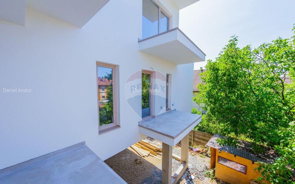 Apartament Ultracentral de Vanzare - 11