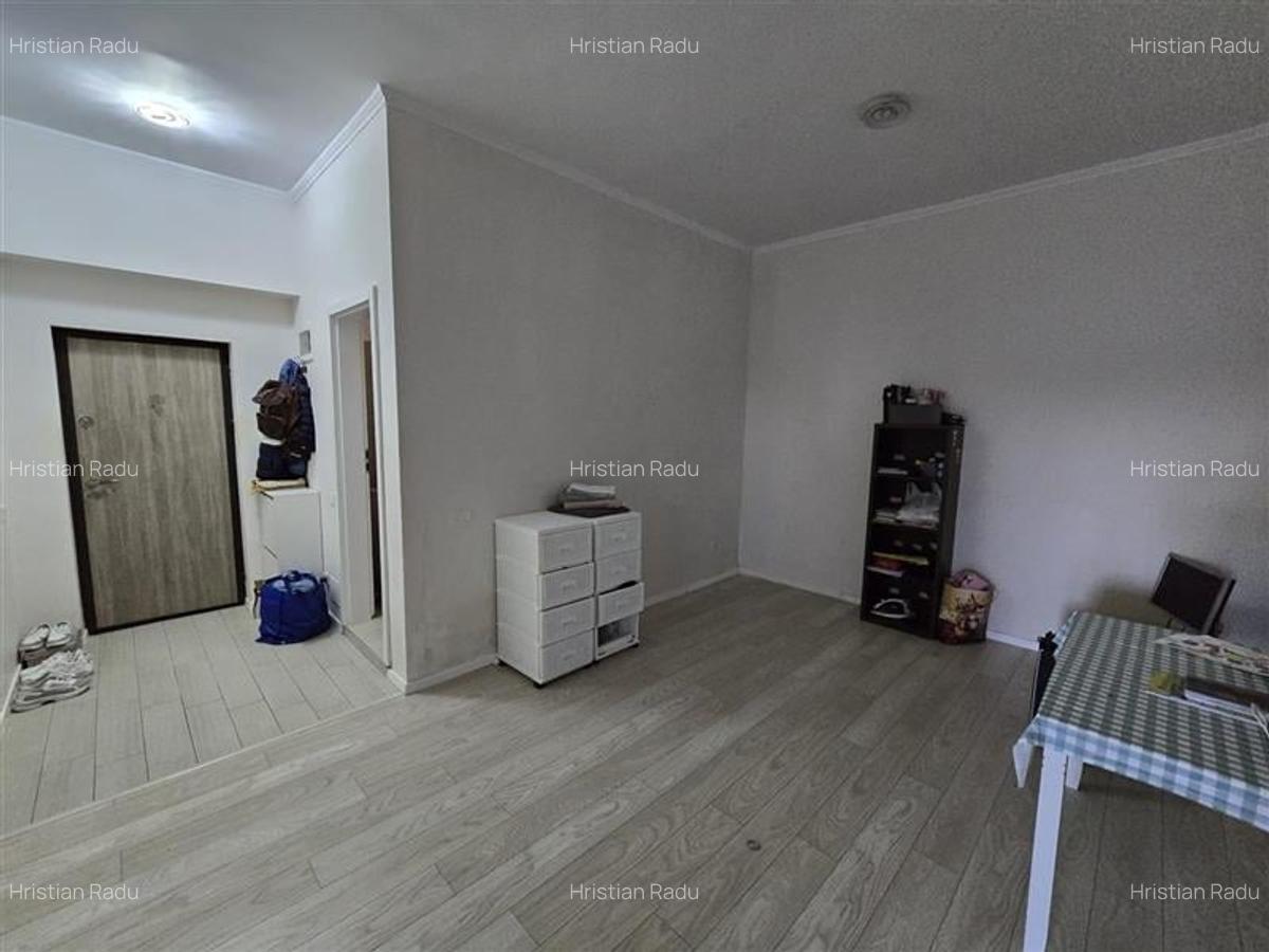 Apartament cu 3 camere semidecomandat în Bucureștii Noi - 8