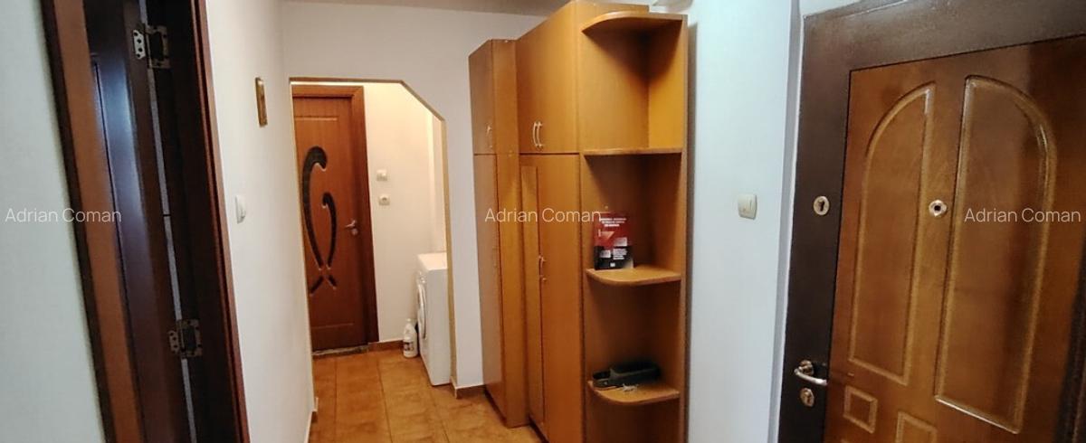 Proprietar,inchiriez apartament 2 camere,Megamall,Delfinului,confort 1 - 2