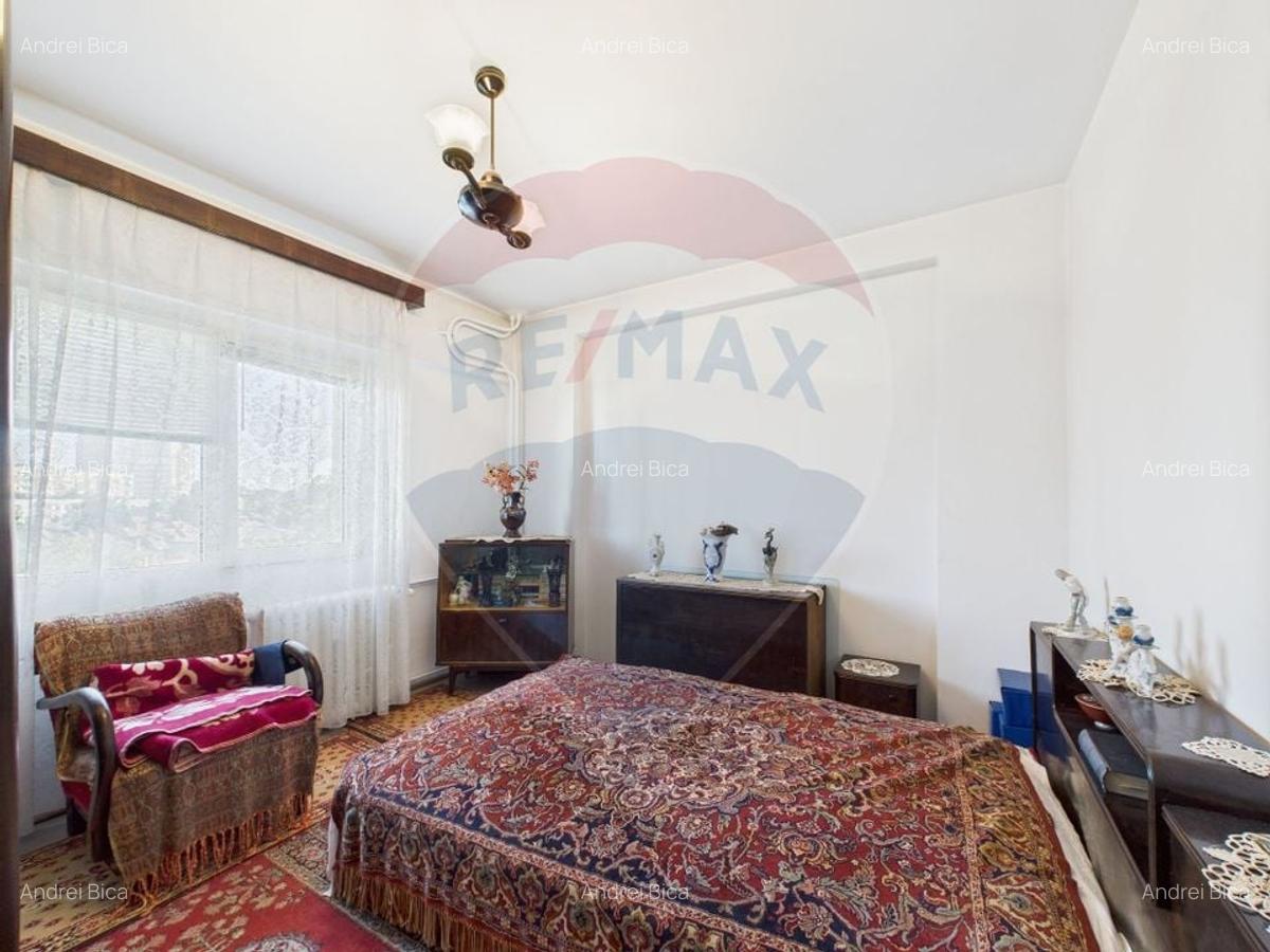 Apartament cu 3 camere decomandat, mobilat în Decebal - 8