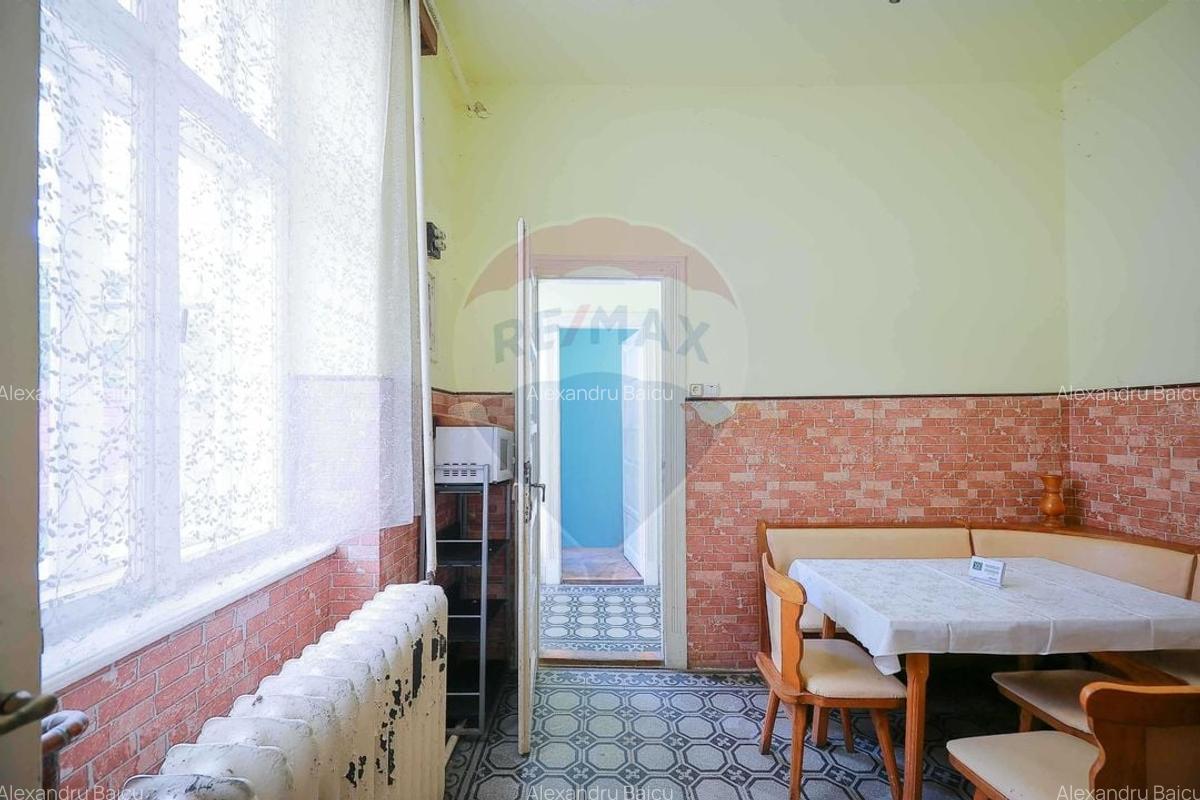 Apartament cu 3 camere de vanzare in zona Ultracentral - 8