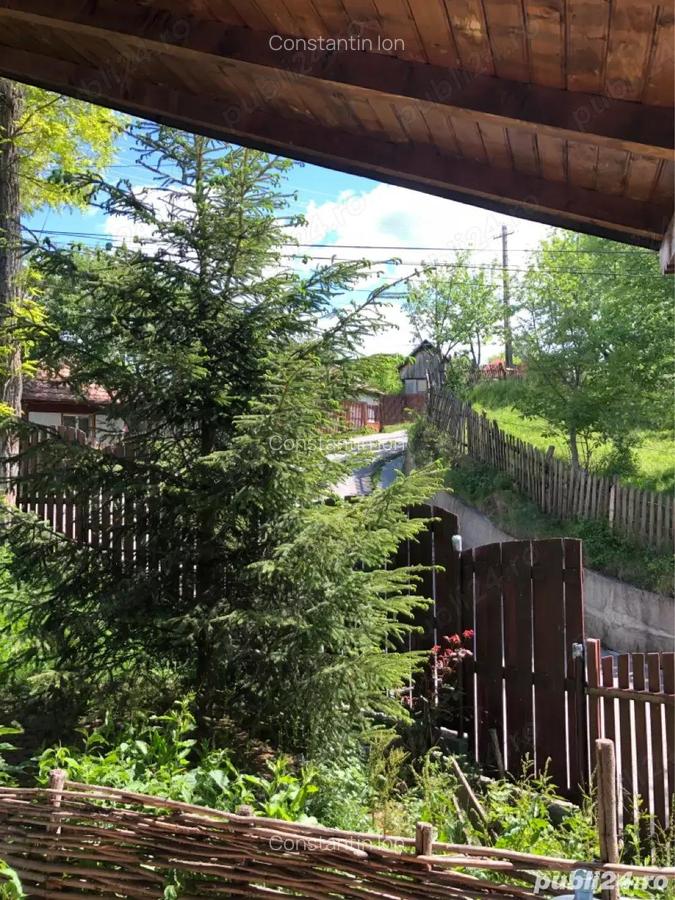 Vind casa 4 camere P+etaj si teren 1000 mp ,Sotrile ,Prahova 55000 E - 7