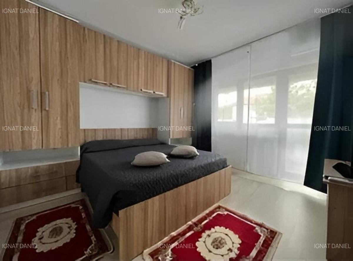 Apartament cu 1 camera, decomandat, zona Centru - 1