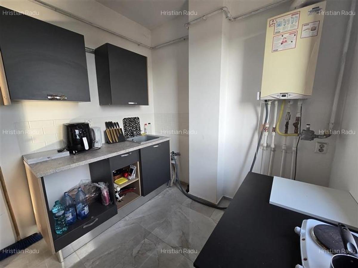 Apartament cu 3 camere semidecomandat în Bucureștii Noi - 20