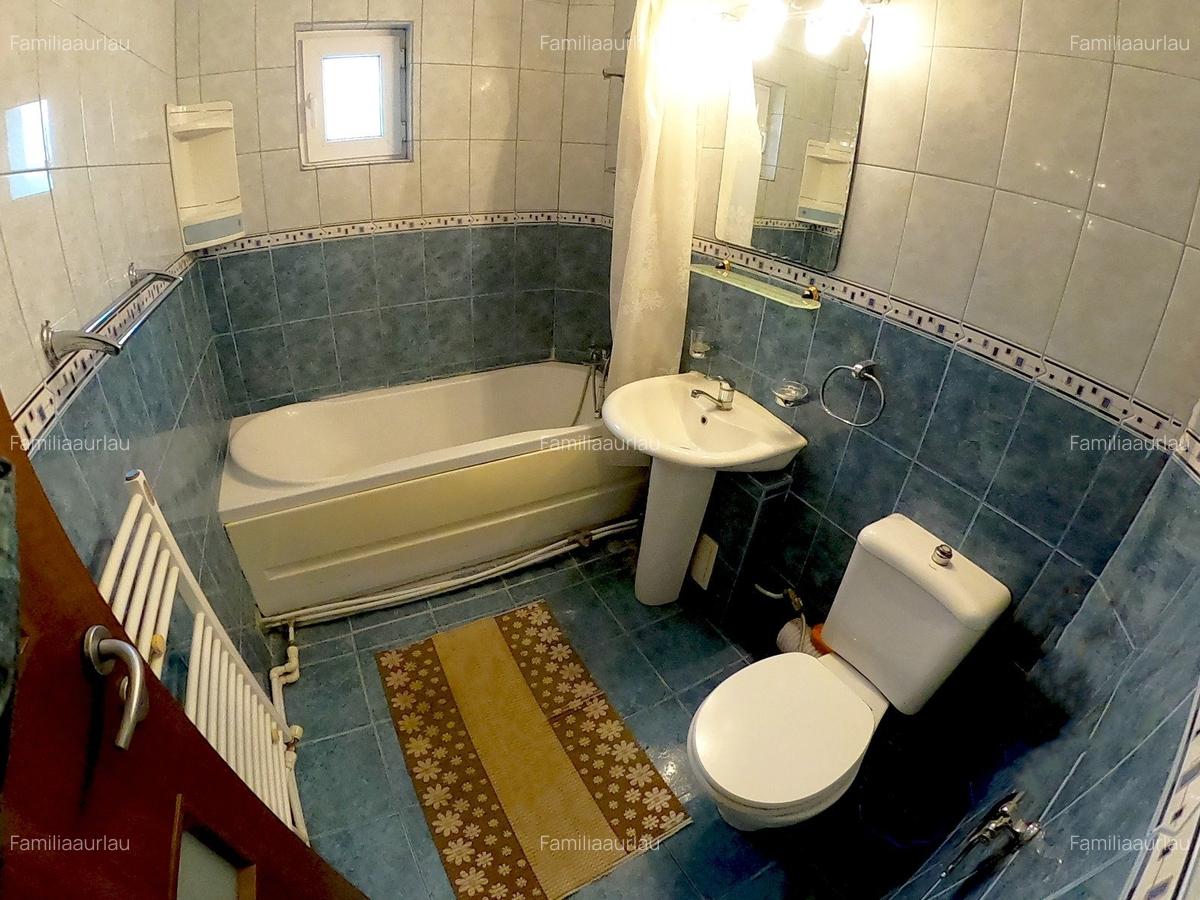Apartament cu 3 camere decomandat, mobilat în Port - 6