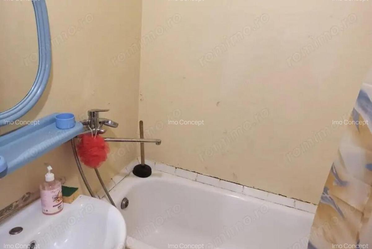 Garsoniera pentru inchiriat in zona Piata Romana - 2