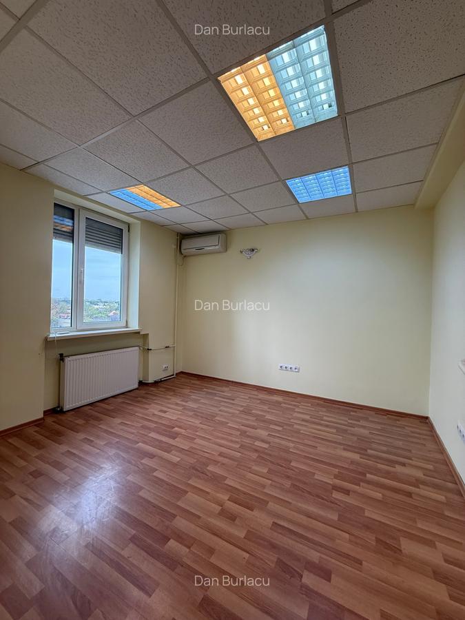 Apartament cu 4 camere in zona Victoriei-Iancu de Hunedoara - 6