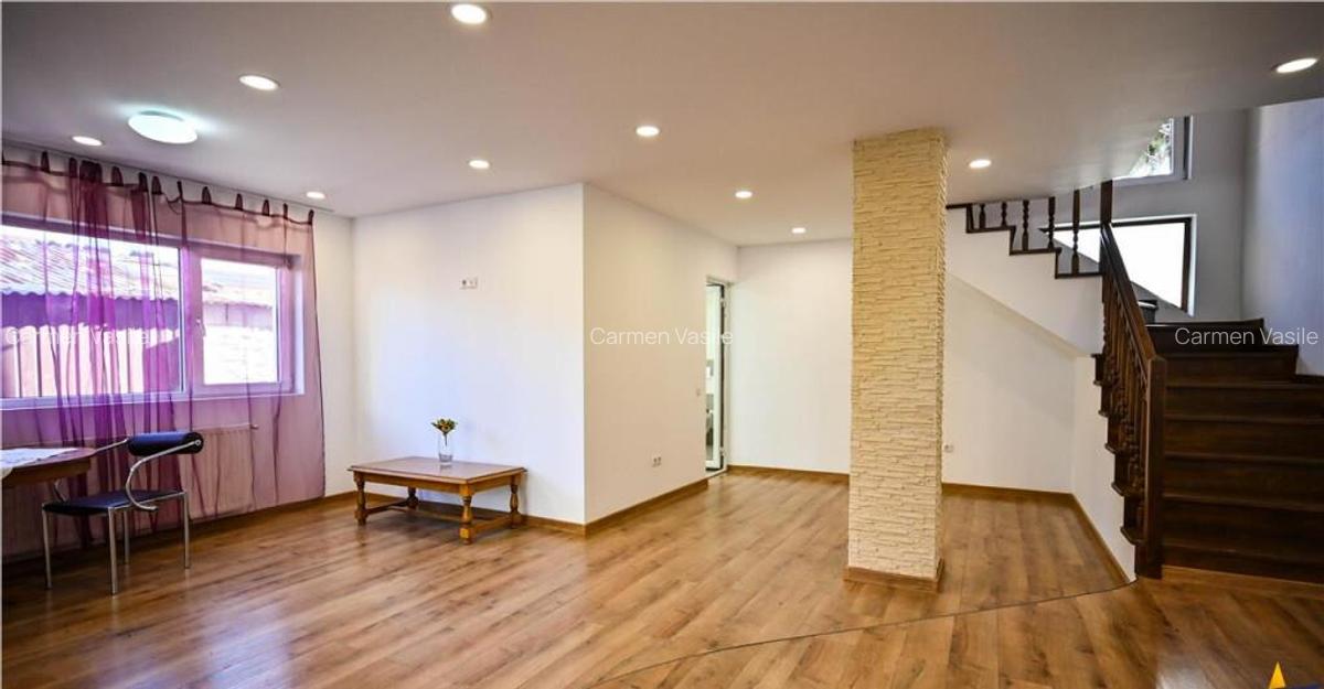 Casa individuala, rezidential servicii cabinete, cartier F - 11