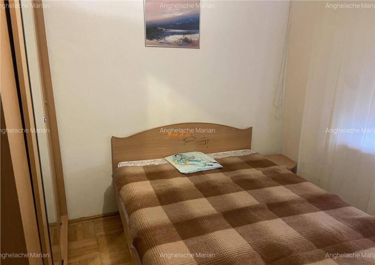 Apartament 3 camere , zona cartier Sud , 52 mp , decomandat - 9