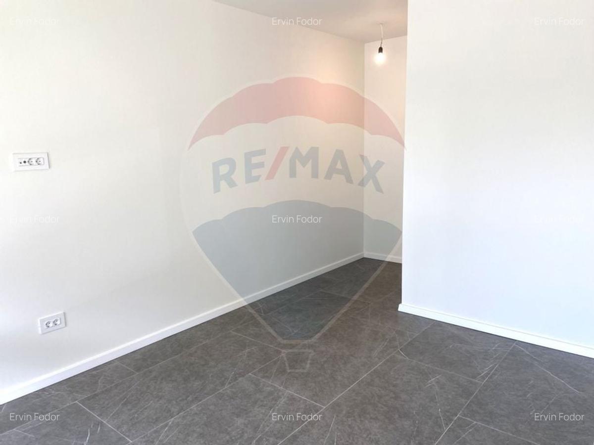 Spatiu comercial inchiriere in Brasov, cartier Coresi 66mp - 8