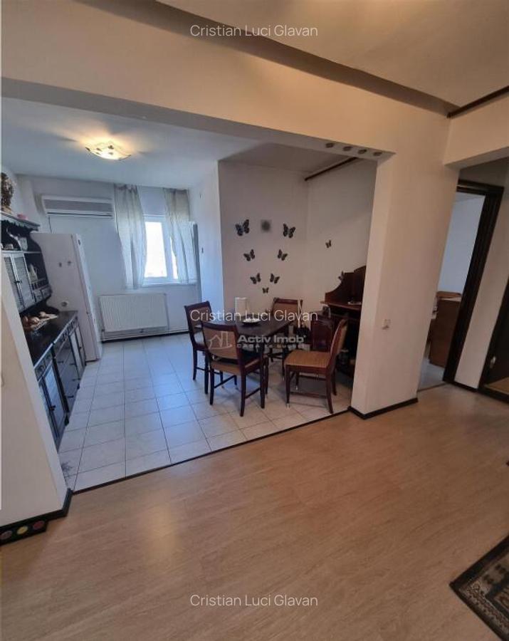 Apartament 3 cam renovat et 3 din 4 zona F-uri - 4