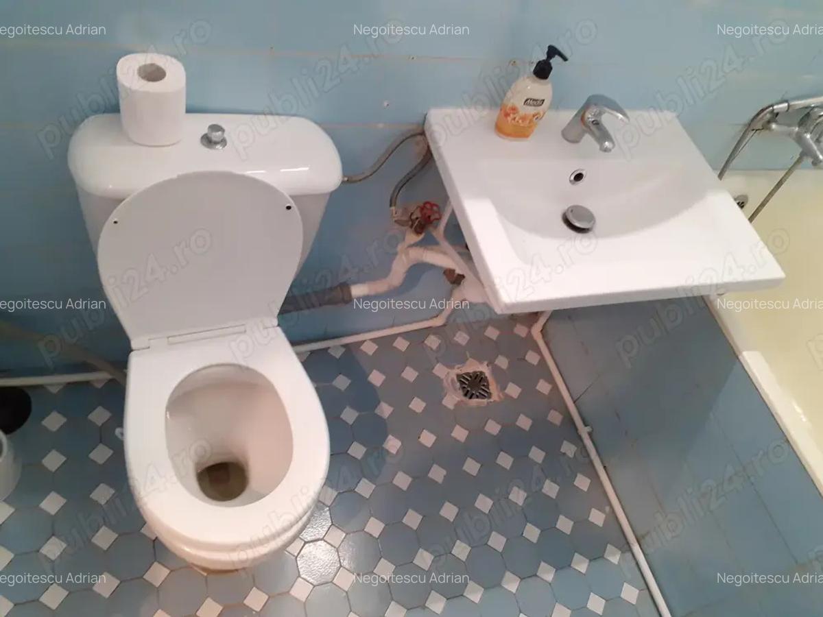 Inchiriez apartament 2 camere ,et 4 Tiglina 2 - 8