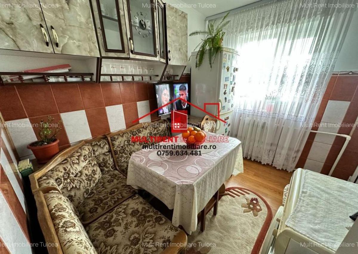 De vanzare Apartament 3 camere, strada Neptun, etaj 2 48.000 EUR - 13 De vanzare Apartament 3 camere, strada Neptun, etaj 2 48.000 EUR - 13