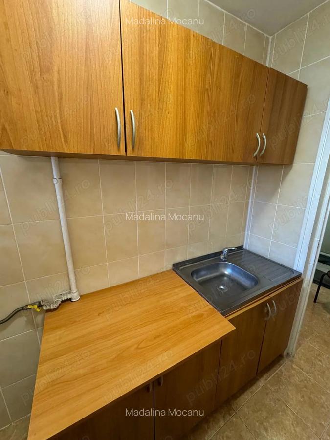 VANZARE Garsoniera in zona Gara de Nord - 4