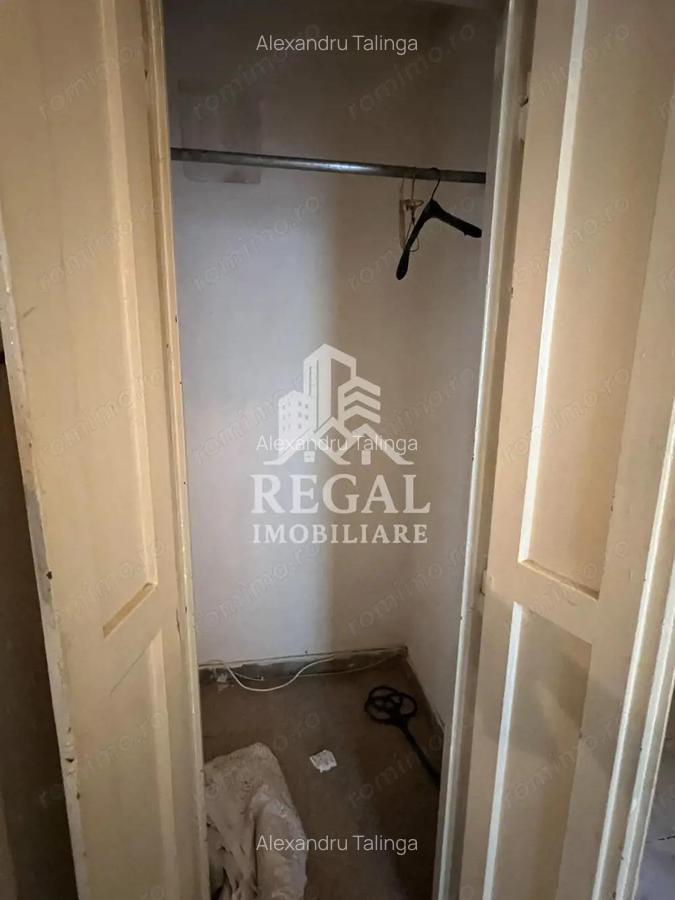 Apartament 1 camera, central balcon, parcare, 45 mp et 2/2 - 8