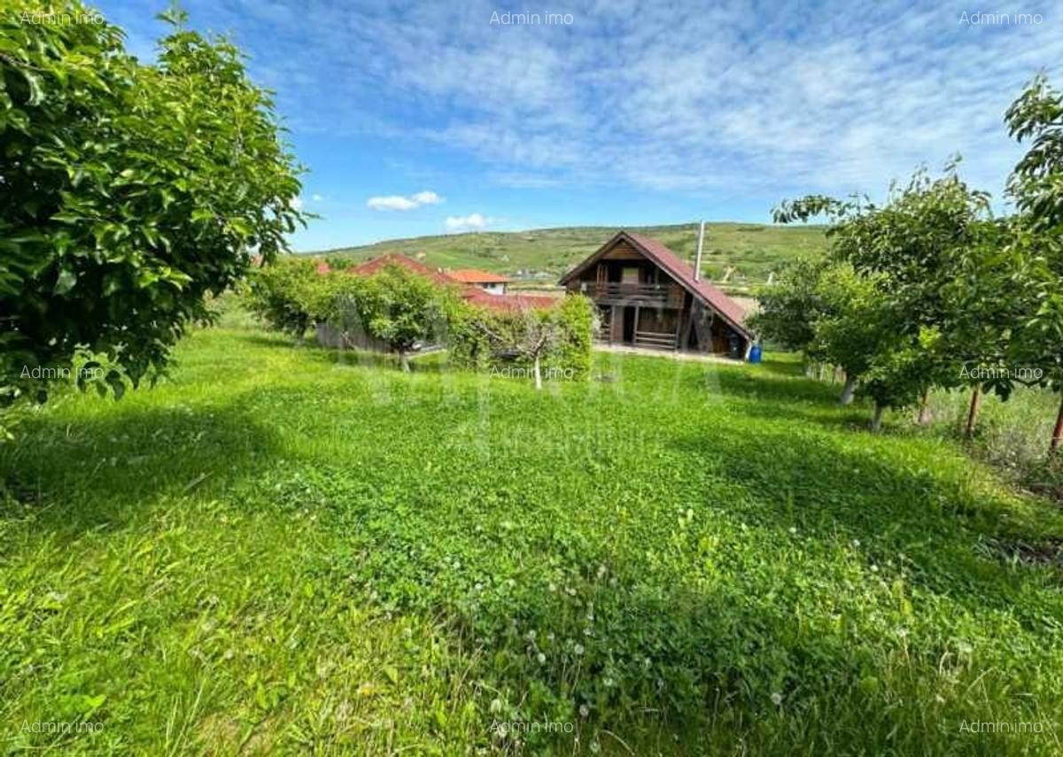 Casa 3 camere de vanzare in Campenesti - 2
